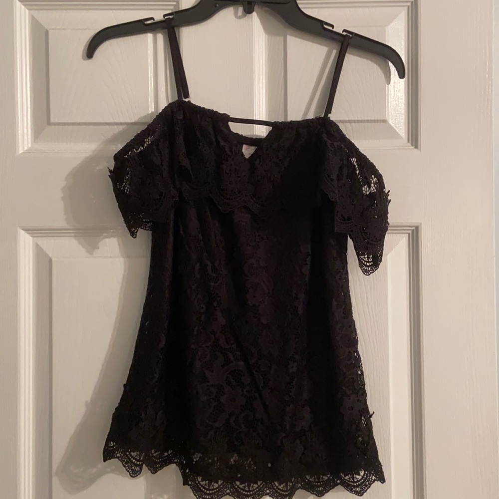 Black lace top